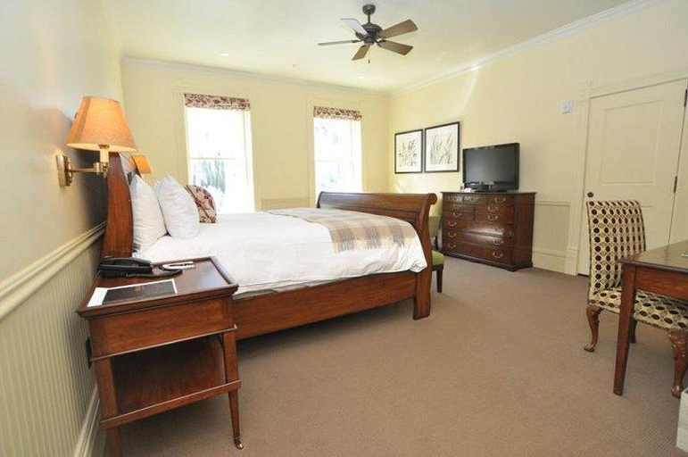 Bedroom 3, New Sheridan, San Miguel