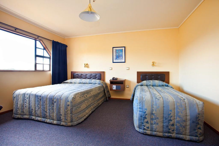 Bedroom 3, Discovery Countrytime Hotel, Waitaki