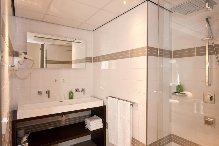 Bathroom 5, Grenshotel de Jonckheer, Woensdrecht