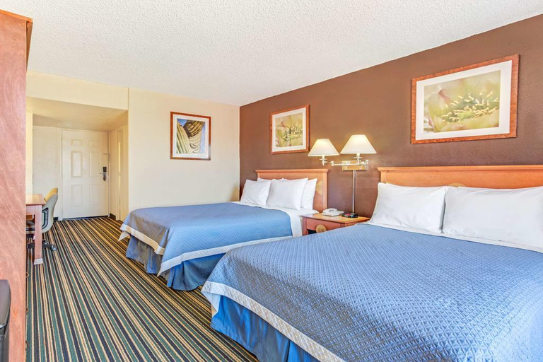 Bedroom 3, Red Lion Inn & Suites Tucson Downtown, Pima