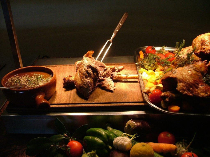 Food & Drinks 4, Comino Hotel