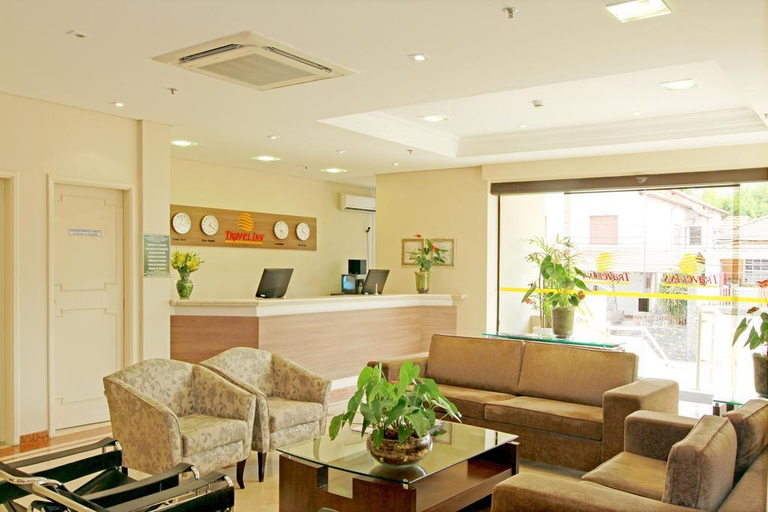 Public Area 3, Travel Inn Saint Charles, Jundiaí