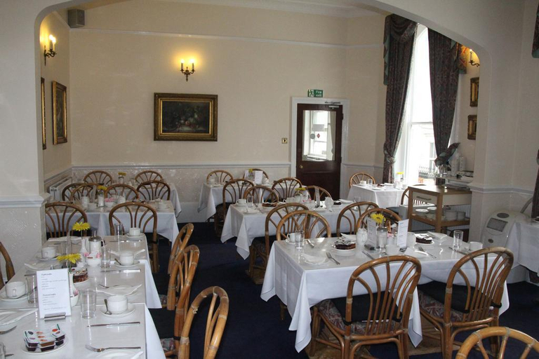 Food & Drinks 5, Royal Cambridge Hotel, London