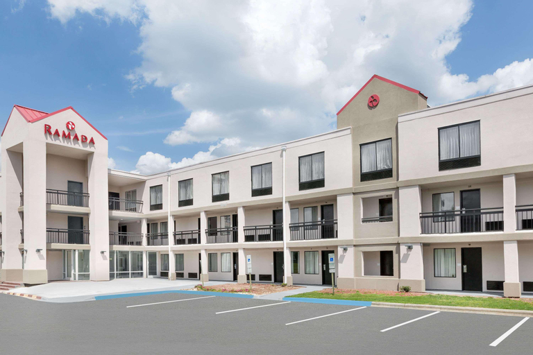 Clarion Pointe Greensboro Coliseum Area, Guilford