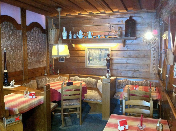 Exterior & Views 2, Drei Kreuz, Salzburg