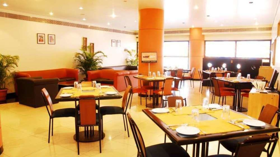Food & Drinks 5, Vishwaratna Hotel, Kamrup Metropolitan