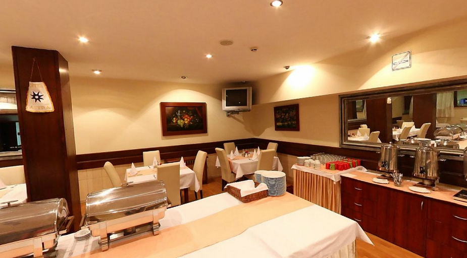 Food & Drinks 5, HOTEL SAHAT, Sarajevo