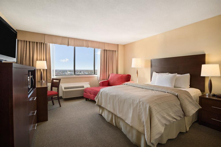 Bedroom 3, Days Inn & Conference Centre Timmins, Cochrane