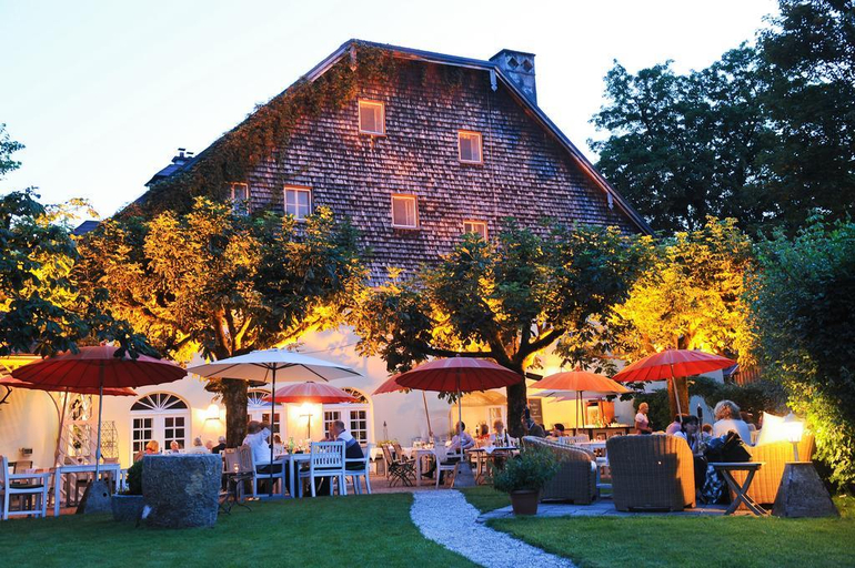Exterior & Views 4, Der Schlosswirt zu Anif - Biedermeier-Hotel und Restaurant, Salzburg Umgebung