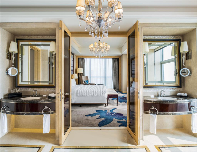 Bathroom 2, Le Méridien Yixing, Wuxi