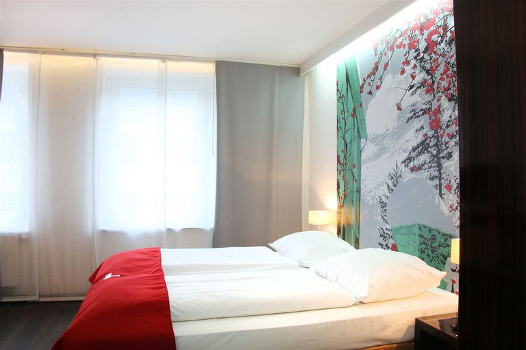 Helvetia Hotel Munich City Center, München
