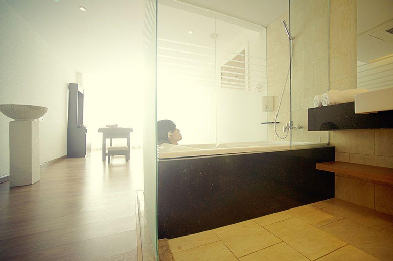 Bedroom 5, Premiere by Grand Zuri, Pekanbaru