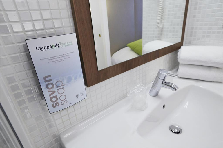 Bathroom 4, Hotel Campanile Nice Centre - Acropolis, Alpes-Maritimes