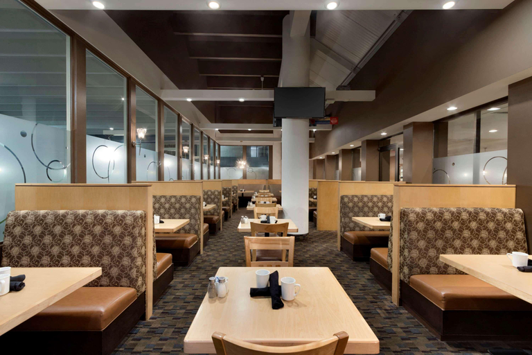 Public Area 3, Travelodge by Wyndham Saskatoon, Division No. 11