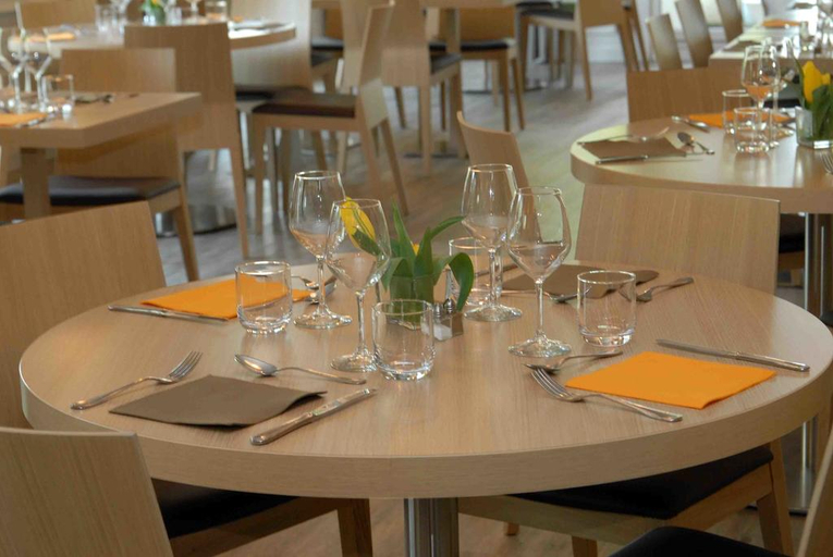 Food & Drinks 4, Kyriad Valence Nord, Drôme
