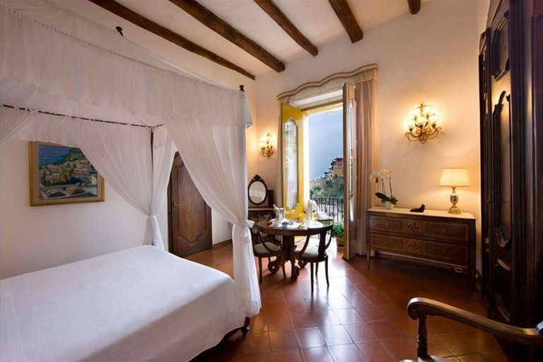 Bedroom 3, Palazzo Murat, Salerno