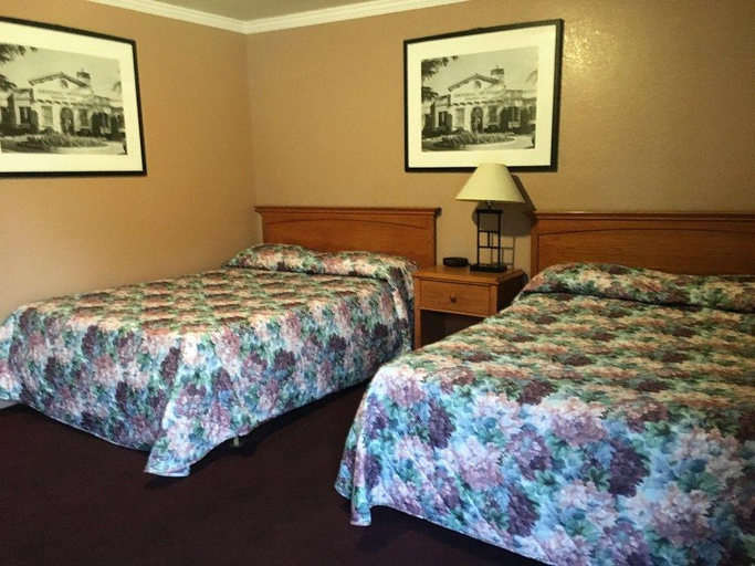 Bedroom 3, Mission Motel, Los Angeles