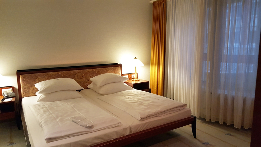 Bedroom 15