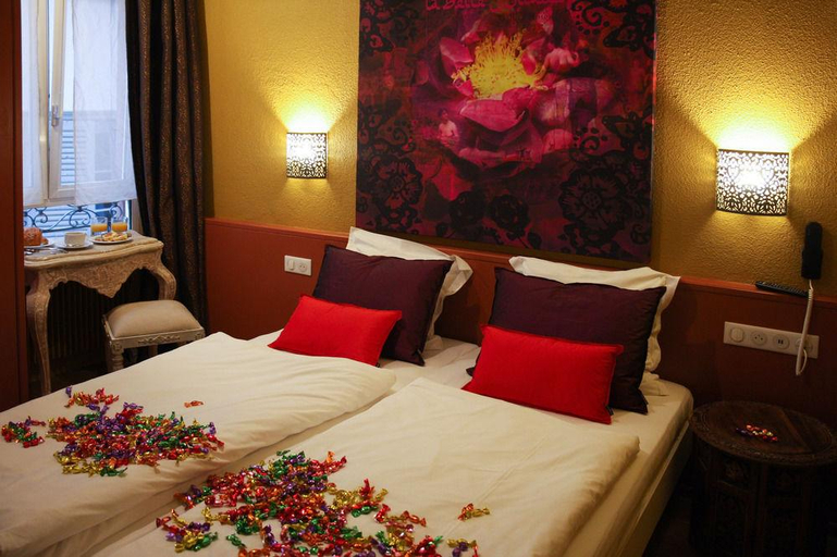Bedroom 4, Aux Trois Roses, Bas-Rhin