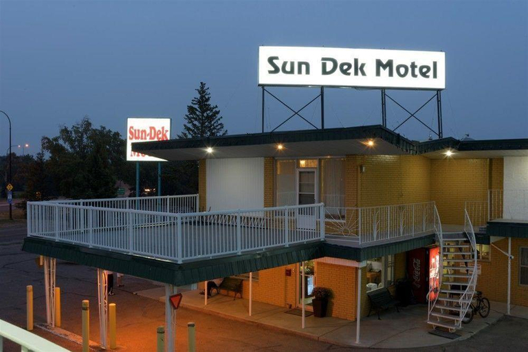 Exterior & Views 5, Sun-Dek Motel, Division No. 1