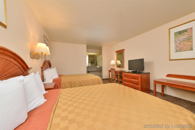 Bedroom 3, Americas Best Value Inn & Suites Ontario, San Bernardino