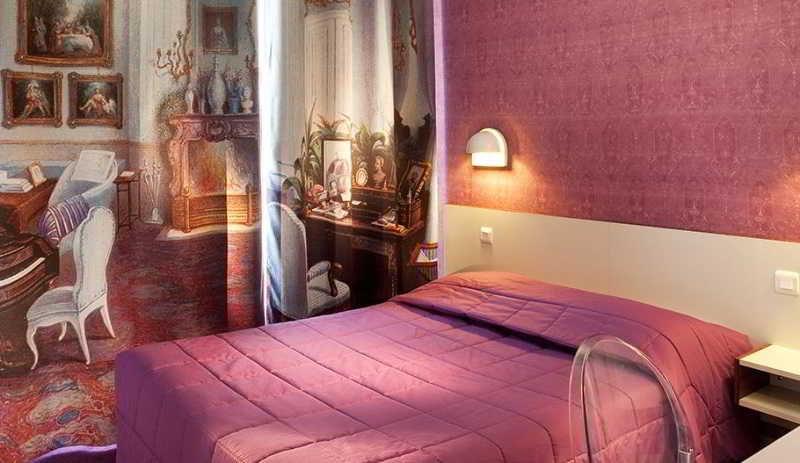 Bedroom 3, Perreyve, Paris