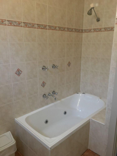 Bathroom 4, Town & Country Motel, Sydney