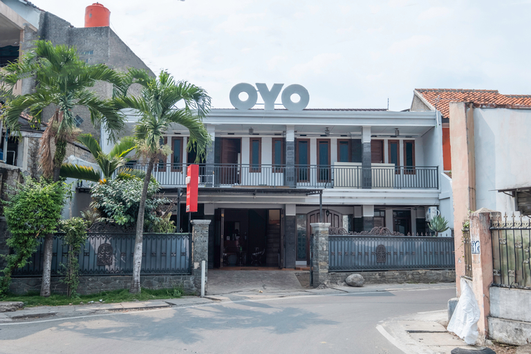 Exterior & Views 1, OYO 1859 Rancabali Residence, Bandung