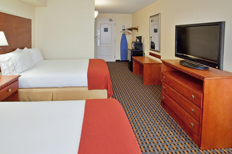 Others 5, Holiday Inn Express Jacksonville, Onslow