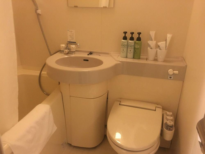Bathroom 4, Chisun Inn Kamata, Ōta