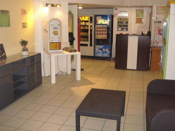 Public Area 5, Hôtel'n, Oise