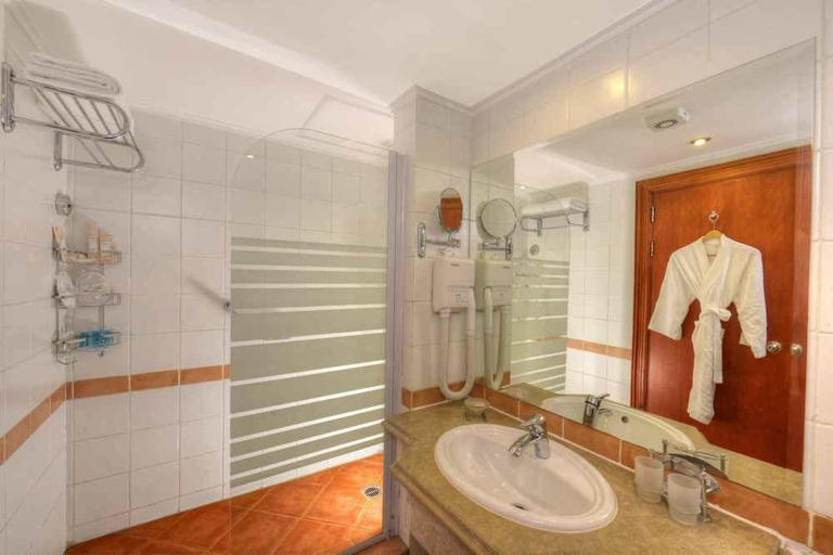 Bathroom, Casa Mare Resort, Marsa 'Alam