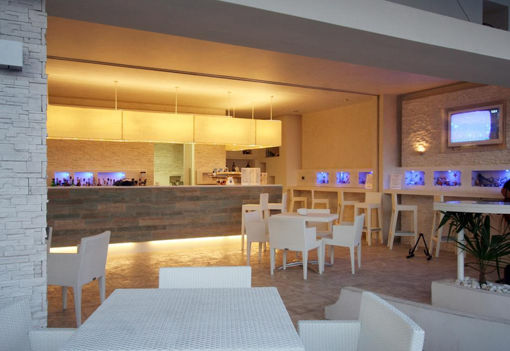 Public Area 5, Scoglio della Galea, Vibo Valentia