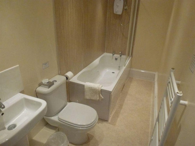 Bathroom 3, The Riviera, North Yorkshire