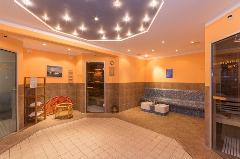 Public Area 4, Badehaus Goor, Vorpommern-Rügen