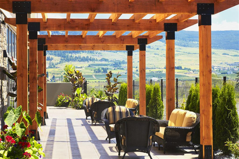 Exterior & Views 2, Four Points by Sheraton Kelowna Airport, Central Okanagan