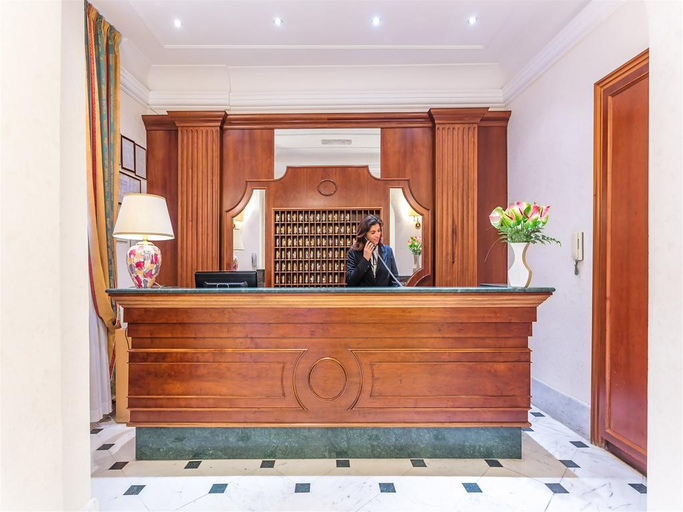 Public Area 3, Raeli Hotel Lux, Rome