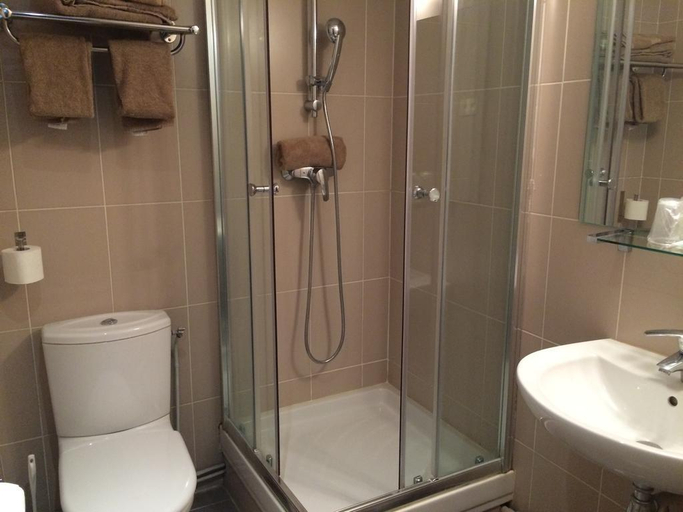 Bathroom 4, Hôtel Little Regina, Paris