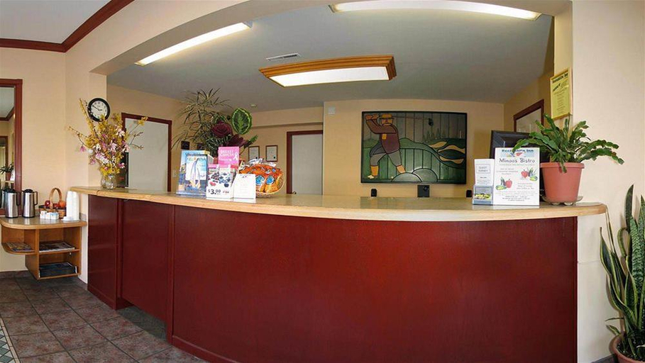 Public Area 3, Recreation Inn & Suites, Central Okanagan