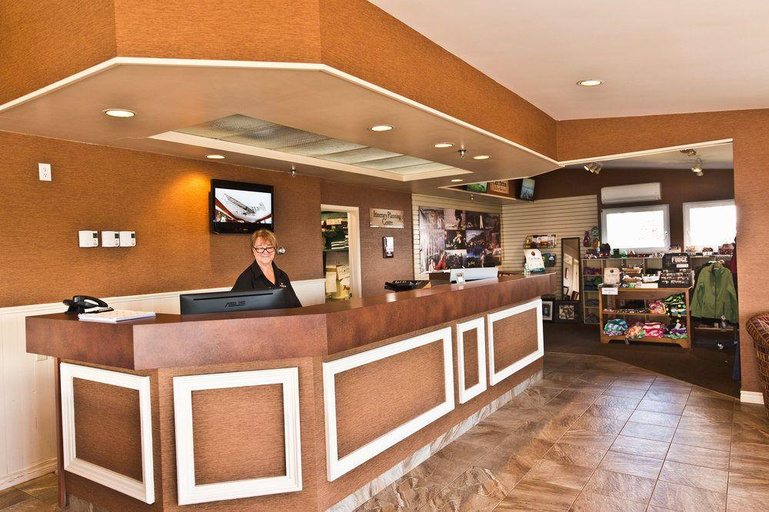 Public Area 1, Silver Dart Lodge Baddeck, Victoria