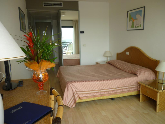 Bedroom 4, Hotel Marina Uno, Udine