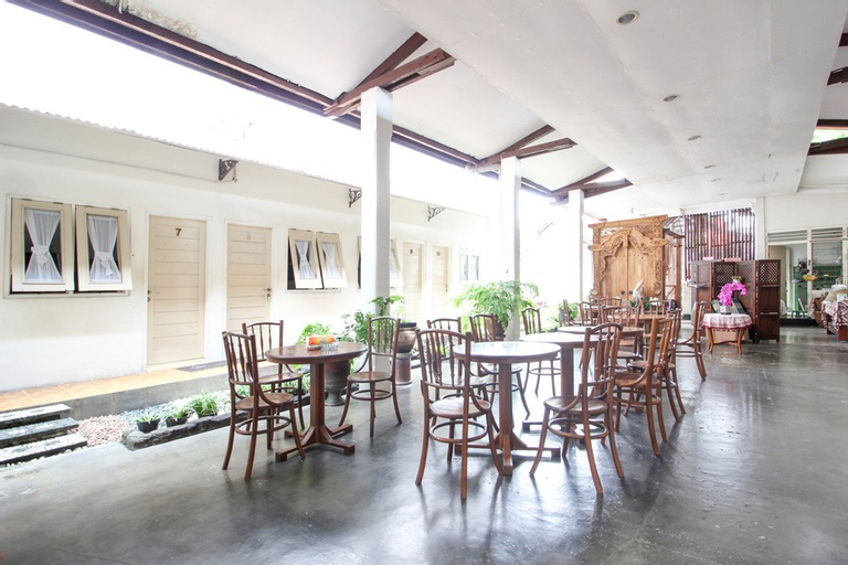 RedDoorz Syariah near Wijilan Yogyakarta, Yogyakarta