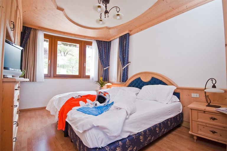 Bedroom 2, Arcobaleno, Trento
