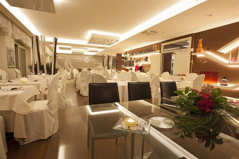 Public Area 5, Belfiore Park Hotel - Adults Only, Verona