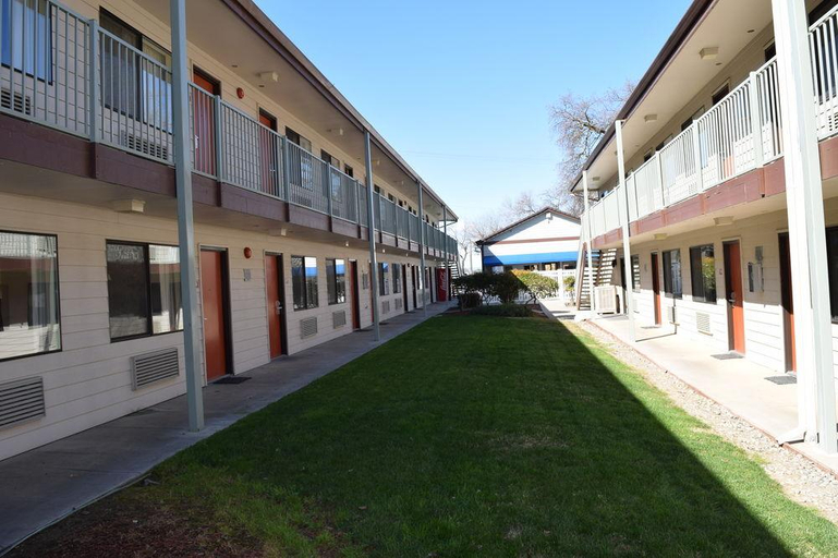 Exterior & Views 3, Valley Oaks Inn Woodland, Yolo