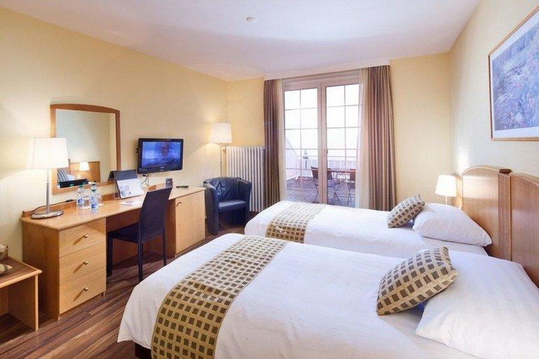 Bedroom 4, Hotel Du Leman - Centre De Seminaires, Pays-d'Enhaut