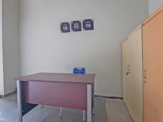 Others, OYO Life 2834 Kost Milan Venesia, Semarang
