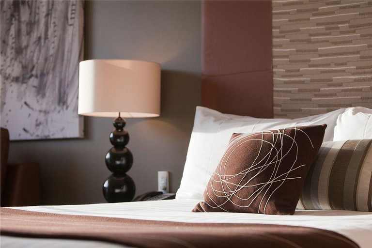 Bedroom 3, Lakeside Hotel & Conference Centre, Sydney
