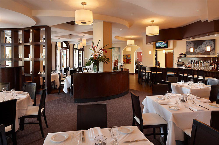 Food & Drinks 5, White Elephant Palm Beach , Palm Beach