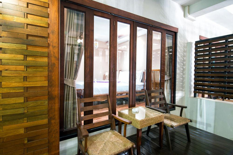 Exterior & Views 3, Yotaka Bangkok Hotel, Wang Thonglang